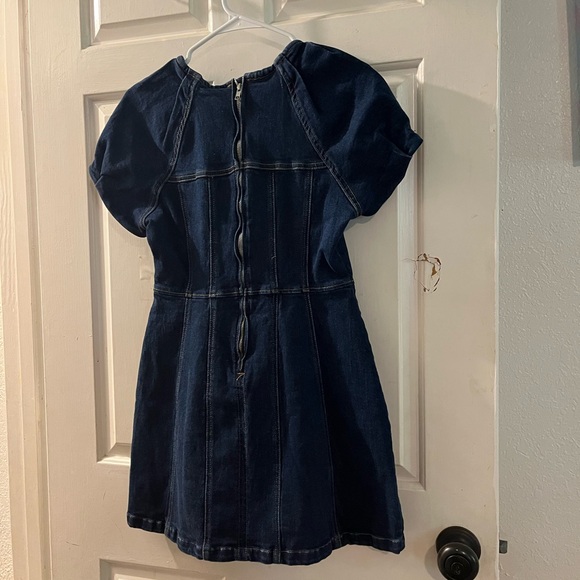 Zara dress - Picture 2 of 4